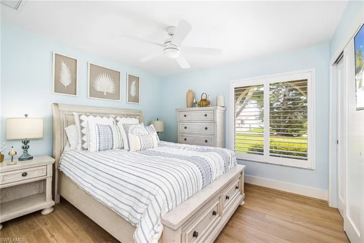 1374 Foxfire Ln, Naples, Florida 34104