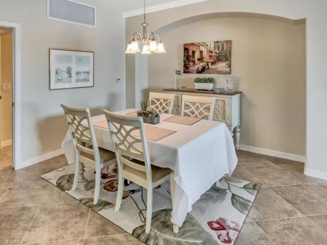 9114 Prima Way 102, Naples, Florida 34113