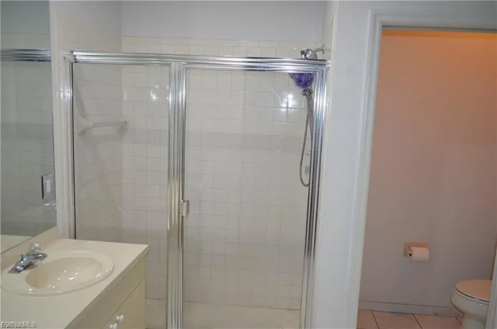1702 Emerald Cove Dr, Cape Coral, Florida 33991