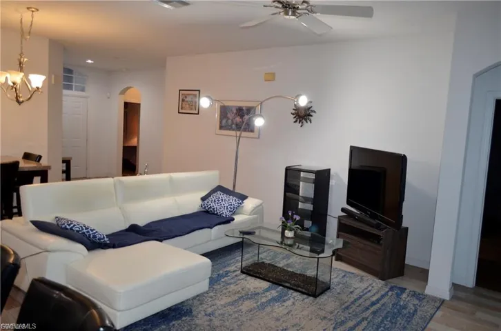 1702 Emerald Cove Dr, Cape Coral, Florida 33991