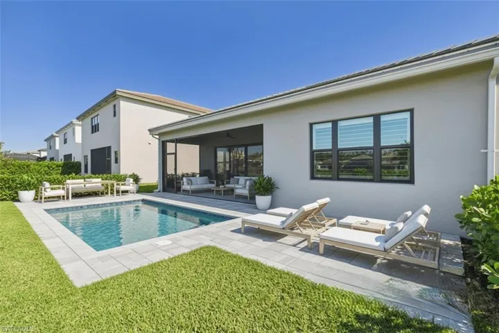 VIRTUAL PHOTO of POOL Behind Home
