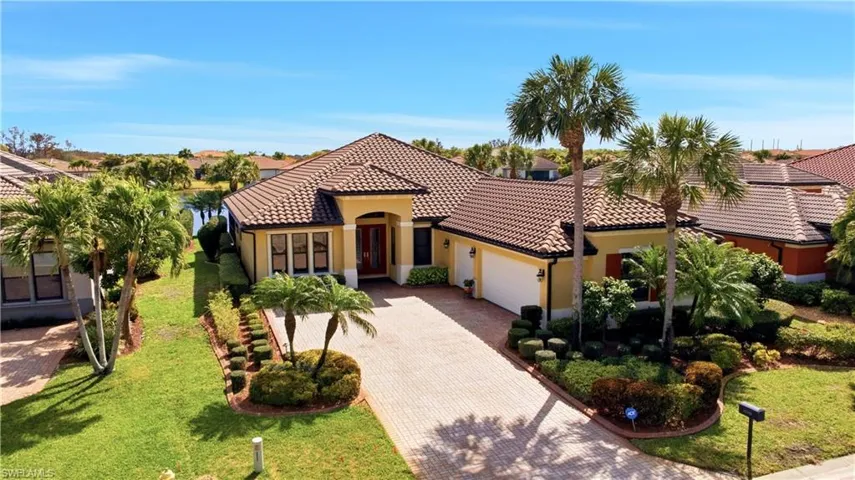 Extra long & wide driveway