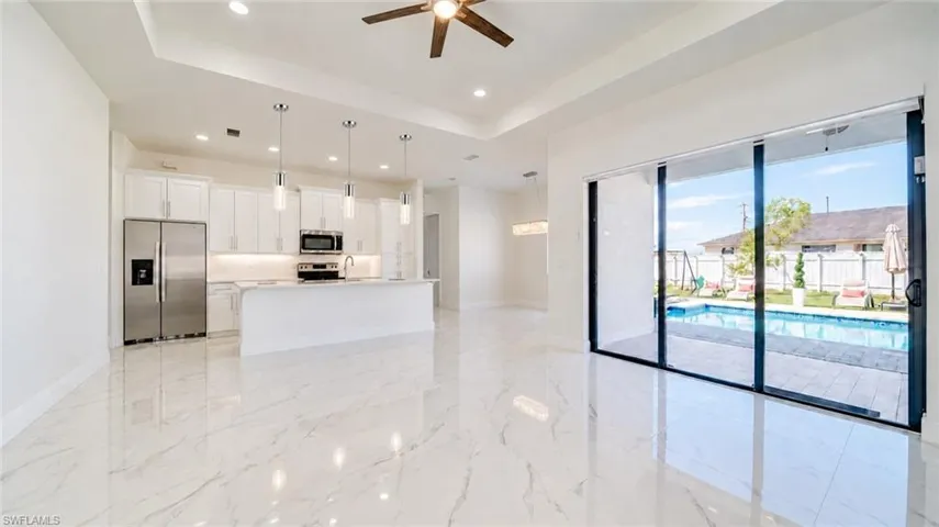 1447 Sw 1st St, Cape Coral, Florida 33991