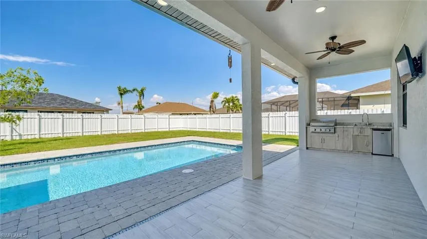 1447 Sw 1st St, Cape Coral, Florida 33991