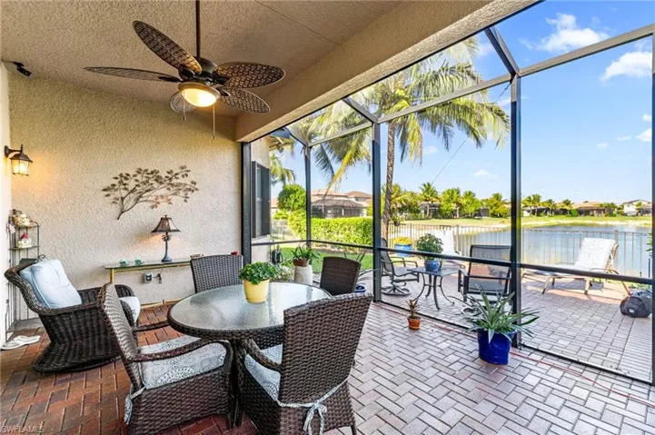 Screened extended lanai area