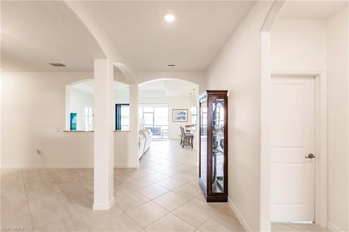 3338  Menores  WAY, Fort Myers, FL 33905