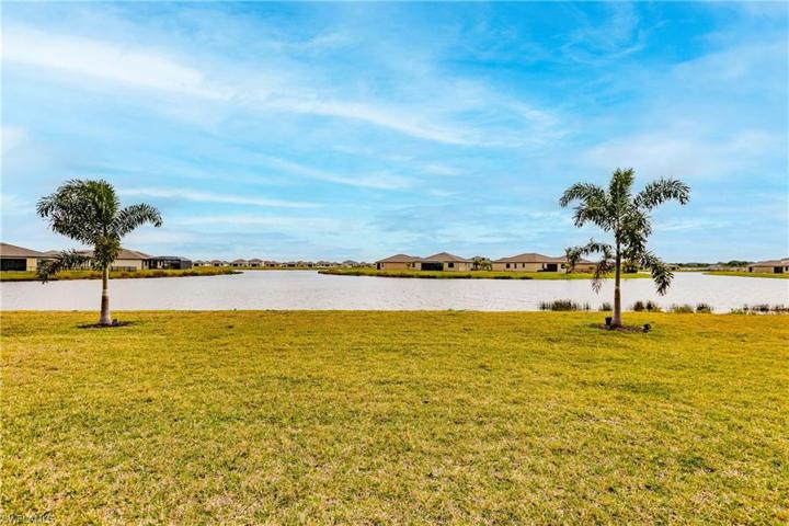 3338  Menores  WAY, Fort Myers, FL 33905