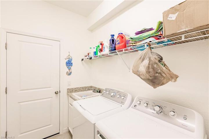 3338  Menores  WAY, Fort Myers, FL 33905