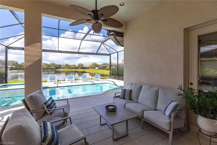 7863  Valencia  CT, Naples, FL 34113