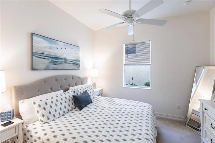 7863  Valencia  CT, Naples, FL 34113