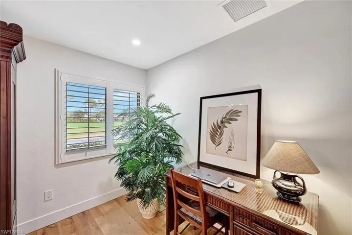 535 Augusta Blvd 4, Naples, Florida 34113