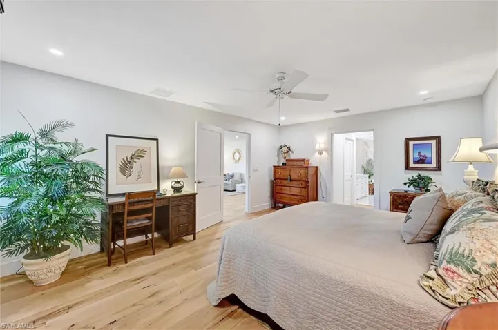 535 Augusta Blvd 4, Naples, Florida 34113