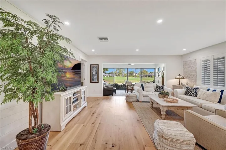 535 Augusta Blvd 4, Naples, Florida 34113