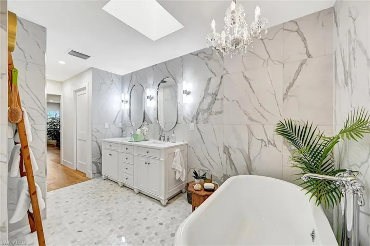 535 Augusta Blvd 4, Naples, Florida 34113