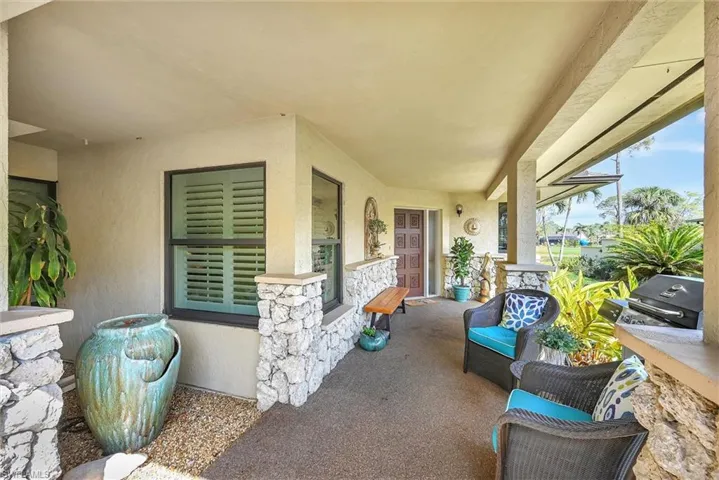 535 Augusta Blvd 4, Naples, Florida 34113