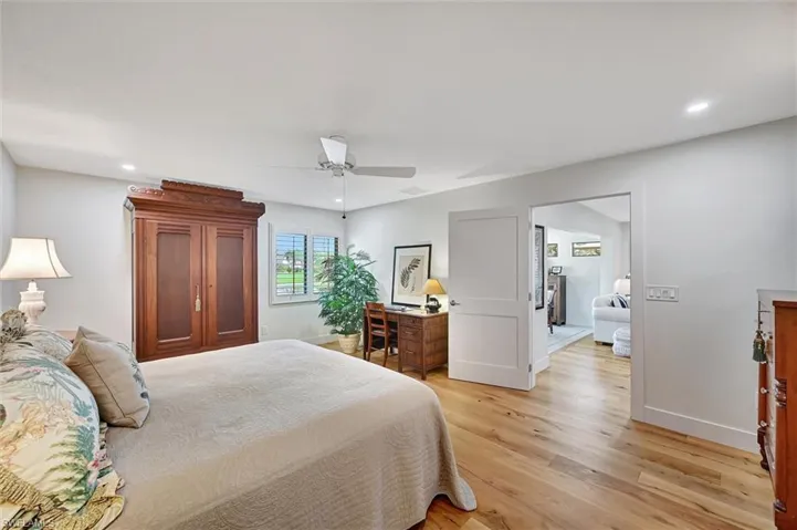 535 Augusta Blvd 4, Naples, Florida 34113