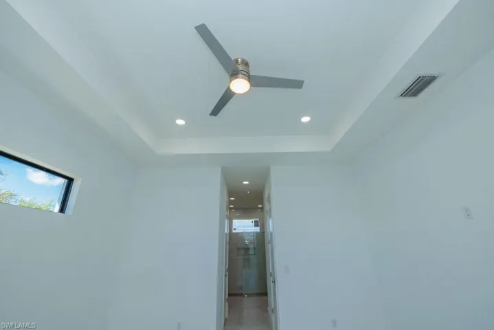 2211 NE 22 PL, CAPE CORAL FL 33909