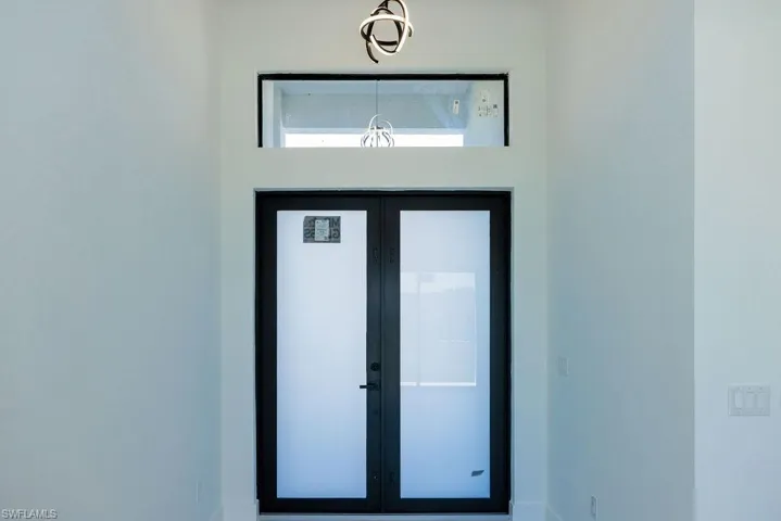 2211 NE 22 PL, CAPE CORAL FL 33909