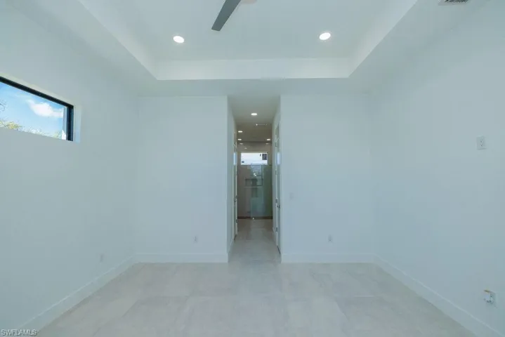 2211 NE 22 PL, CAPE CORAL FL 33909