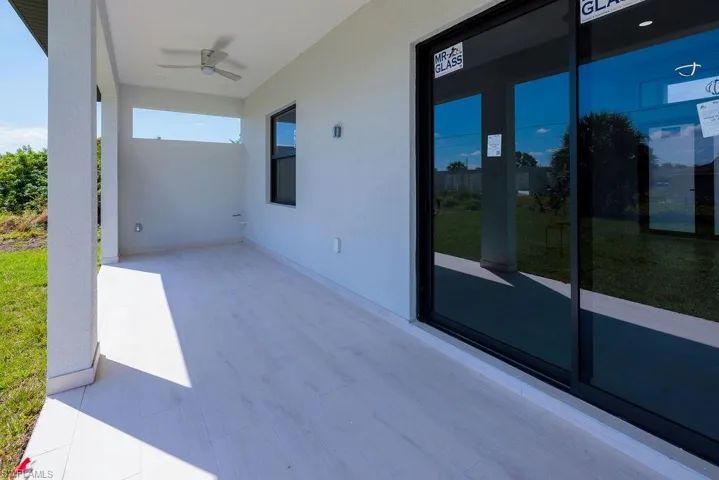 2211 NE 22 PL, CAPE CORAL FL 33909