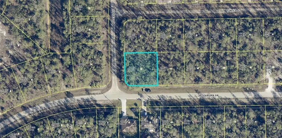252-254  Woodburn  DR, Lehigh Acres, FL 33972