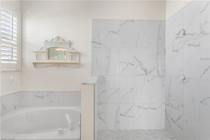 Master ensuite bath offers a walk in shower and a separate soaking tub!