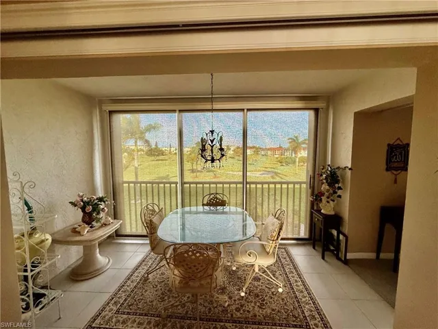 1 High Point Cir W 303, Naples, Florida 34103
