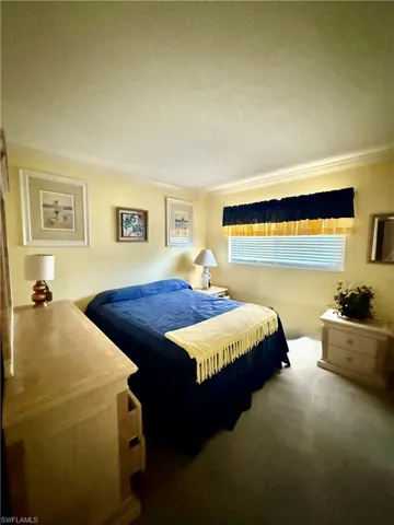1 High Point Cir W 303, Naples, Florida 34103