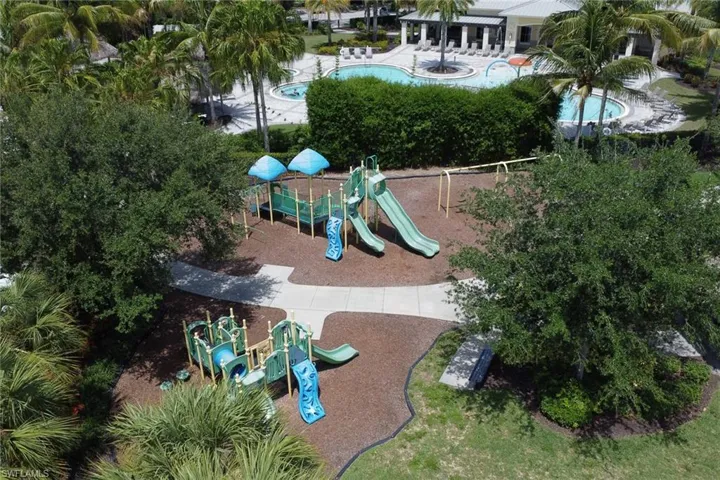 1645 Alameda Dr, Naples, Florida 34120
