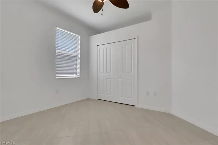 1645 Alameda Dr, Naples, Florida 34120
