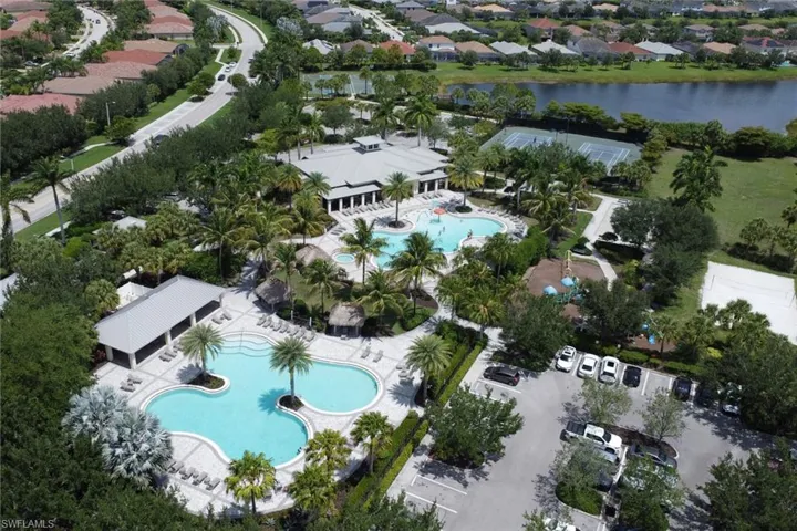 1645 Alameda Dr, Naples, Florida 34120
