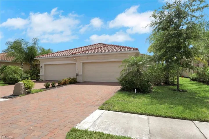 1645 Alameda Dr, Naples, Florida 34120