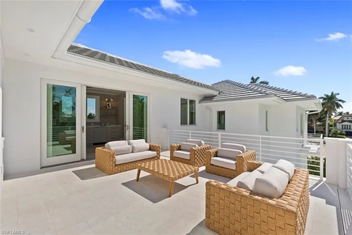 View of patio with outdoor lounge area