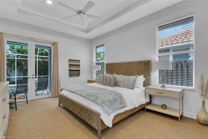 590  110th N AVE, Naples, FL 34108