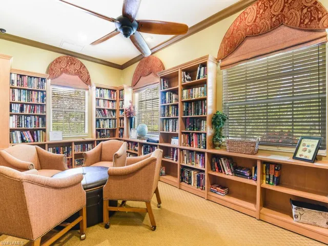 8018 Tauren Ct, Naples, Florida 34119
