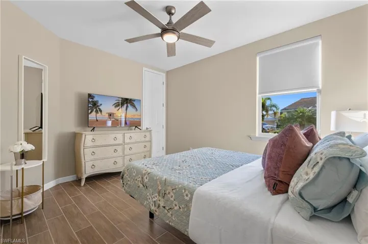 14644 Edgewater Cir, Naples, Florida 34114