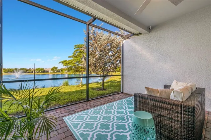 14644 Edgewater Cir, Naples, Florida 34114