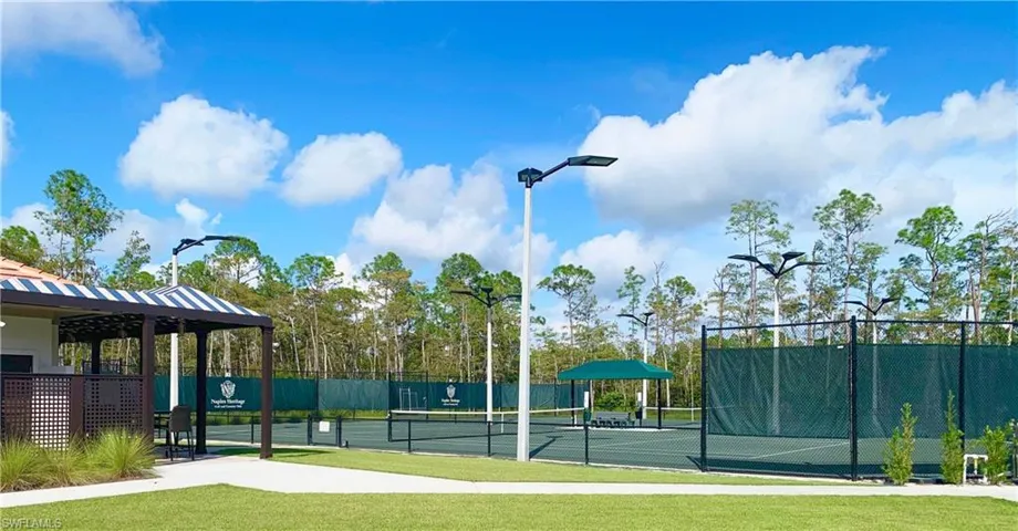 Tennis complex