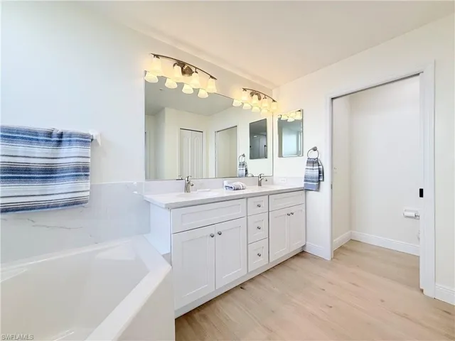 Newly renovated primary bath