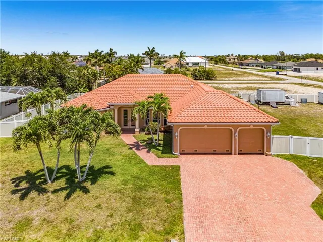 4125 Jacaranda Pkwy W, Cape Coral, Florida 33993