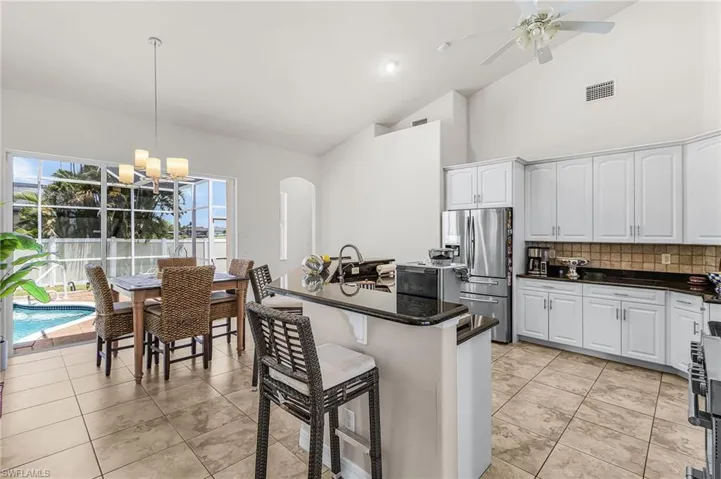 4125 Jacaranda Pkwy W, Cape Coral, Florida 33993