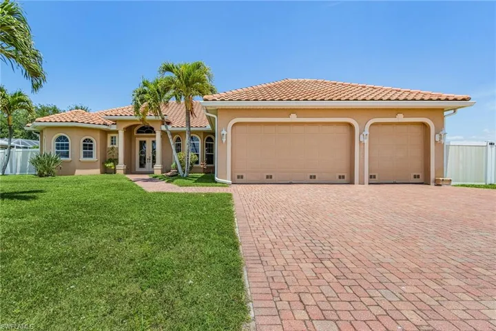 4125 Jacaranda Pkwy W, Cape Coral, Florida 33993