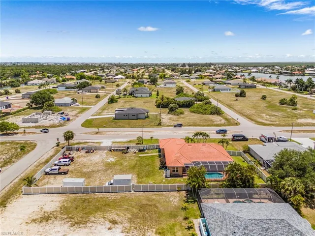 4125 Jacaranda Pkwy W, Cape Coral, Florida 33993