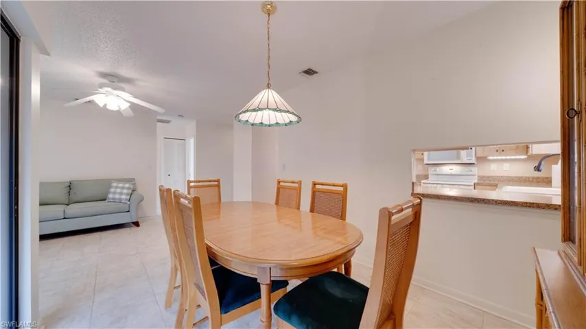 1220 Se 6th Ter 57, Cape Coral, Florida 33990