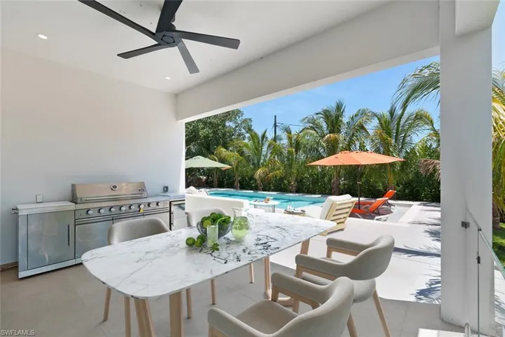 1135 Bluebird Ave, Marco Island, Florida 34145