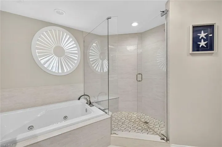 2748 Tiburon Blvd E 106c, Naples, Florida 34109