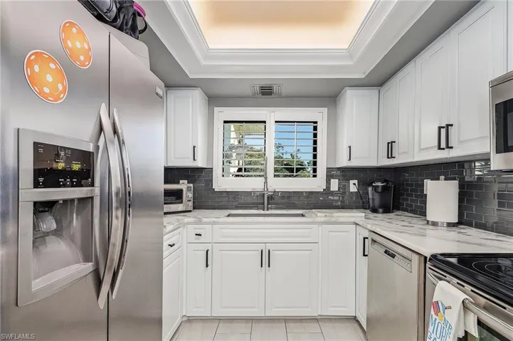 15676  Carriedale  LN, Fort Myers, FL 33912