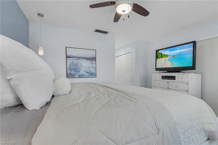 15676  Carriedale  LN, Fort Myers, FL 33912