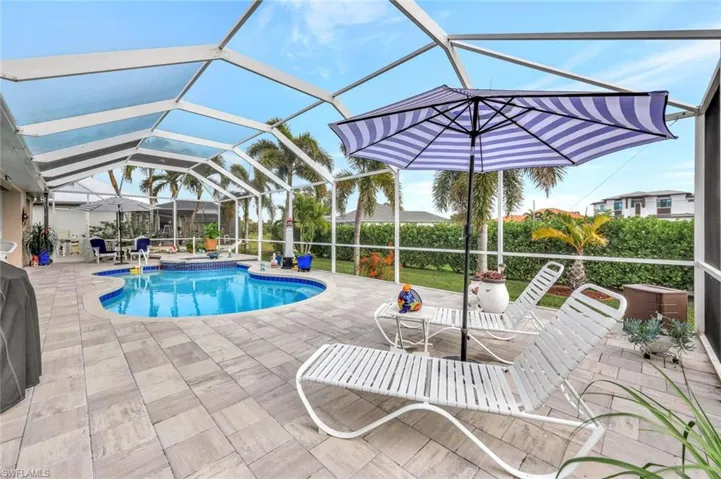 2709 SW 29th  PL, Cape Coral, FL 33914