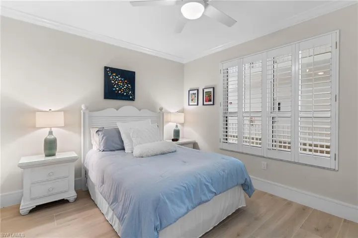 325  Dunes  BLVD, Naples, FL 34110